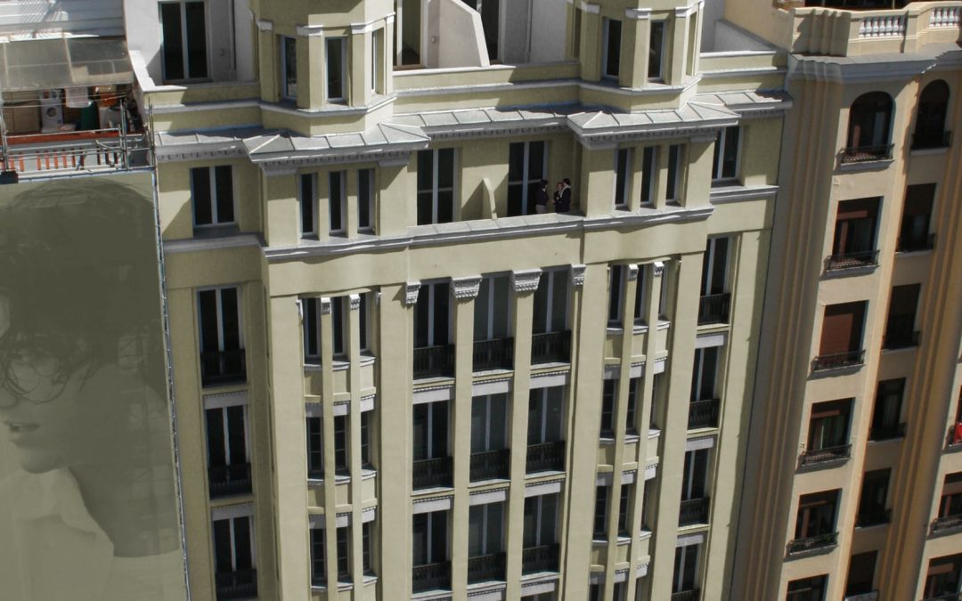 GRAN VÍA 42. Contract 55 Apartamentos Turísticos